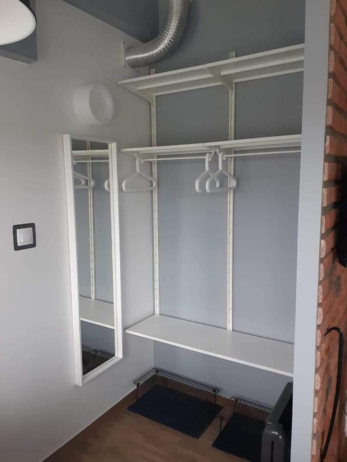 Hostel W5 Poznan Luaran gambar